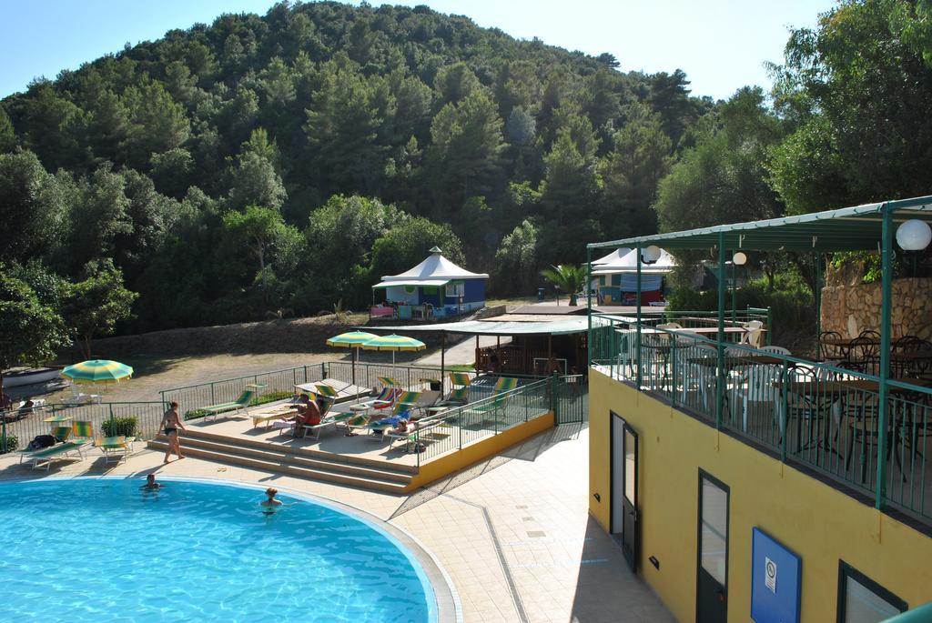 Camping Village Canapai Ріо-Маріна Екстер'єр фото