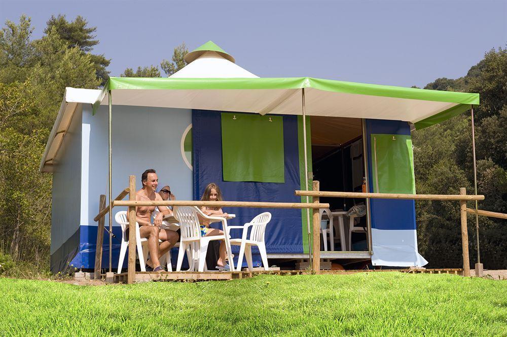 Camping Village Canapai Ріо-Маріна Екстер'єр фото