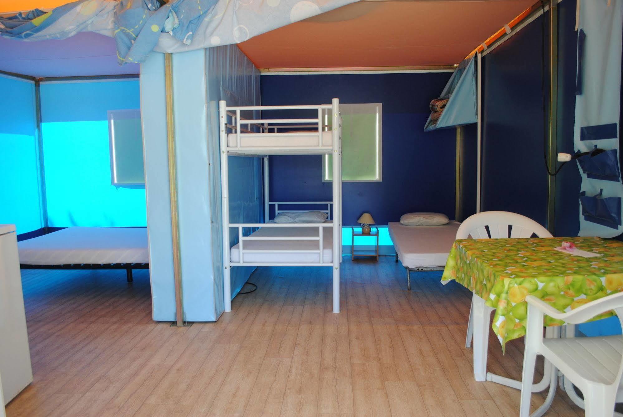 Camping Village Canapai Ріо-Маріна Екстер'єр фото